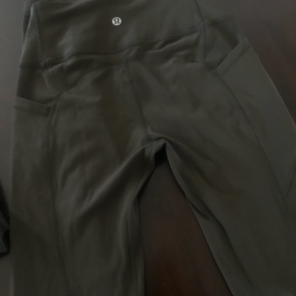 ARMY GREEN LULULEMON PANT